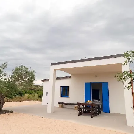 Luna Calante Tra Gli Agrumi Holiday home *